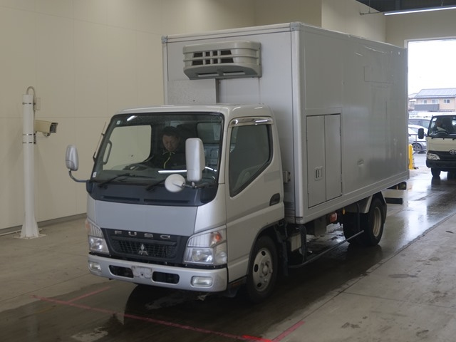 MITSUBISHI CANTER 2009
