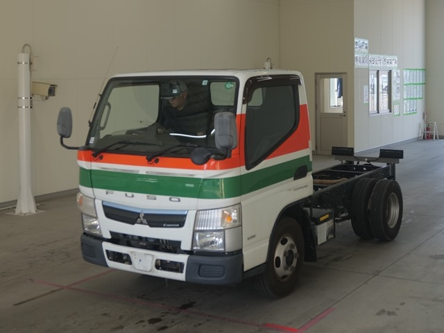 MITSUBISHI CANTER 2018