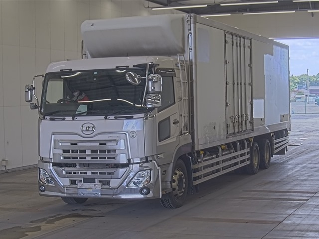 NISSAN UD SERIES 2018