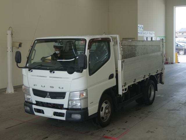MITSUBISHI CANTER 2013