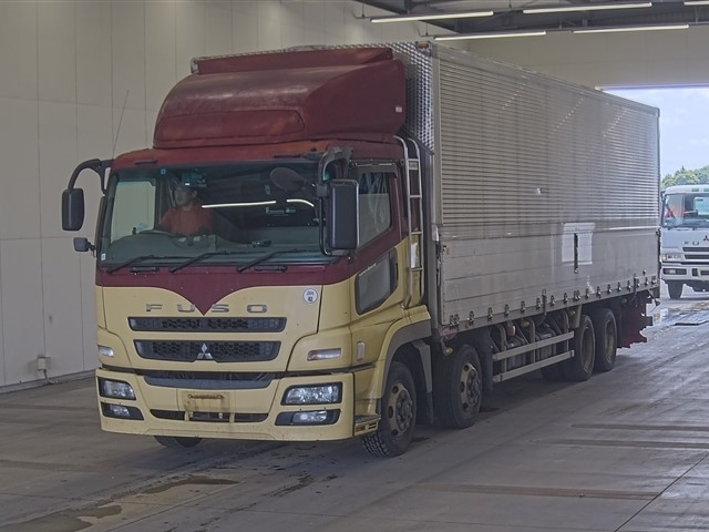 MITSUBISHI SUPER GREAT 2009