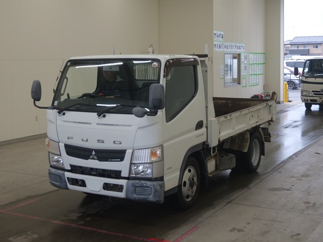 MITSUBISHI CANTER 2016