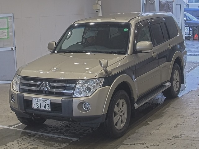 MITSUBISHI PAJERO 2006