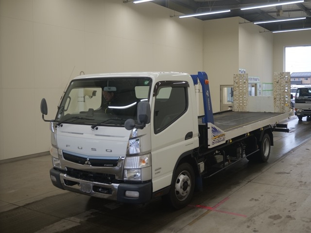 MITSUBISHI CANTER 2018