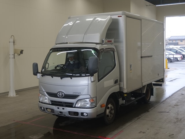 TOYOTA DYNA 2014