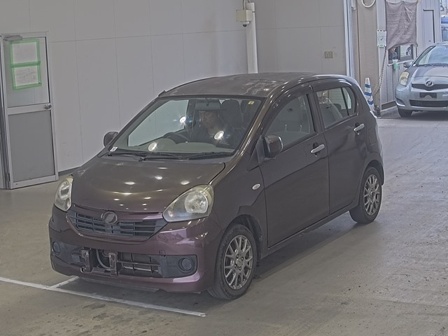 DAIHATSU MIRA E S 2014