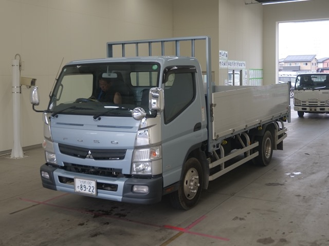 MITSUBISHI CANTER 2011