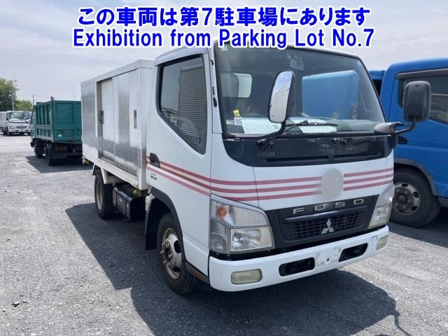 MITSUBISHI CANTER