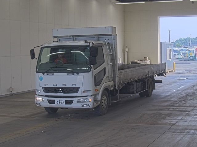 MITSUBISHI FUSO FIGHTER 2011