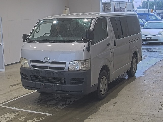 TOYOTA HIACE VAN 2007