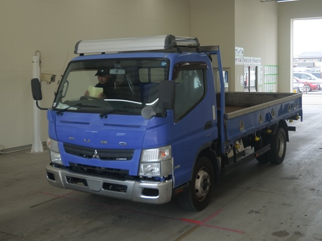MITSUBISHI CANTER 2012