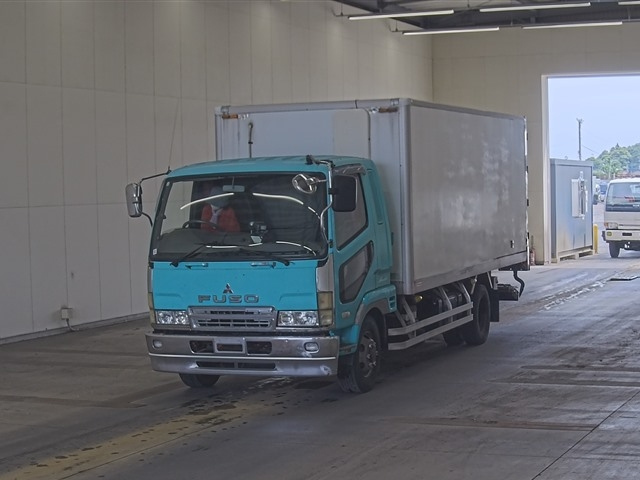 MITSUBISHI FUSO FIGHTER 2005