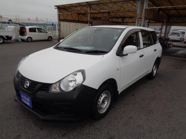 NISSAN AD 2020