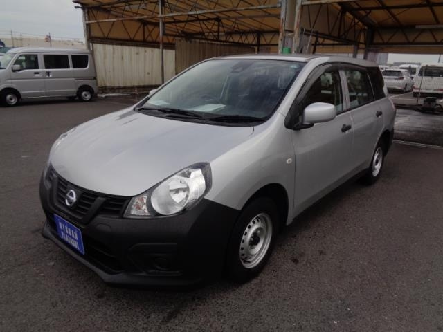 NISSAN AD 2020