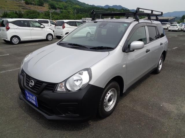 NISSAN AD