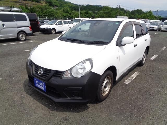 NISSAN AD 2020