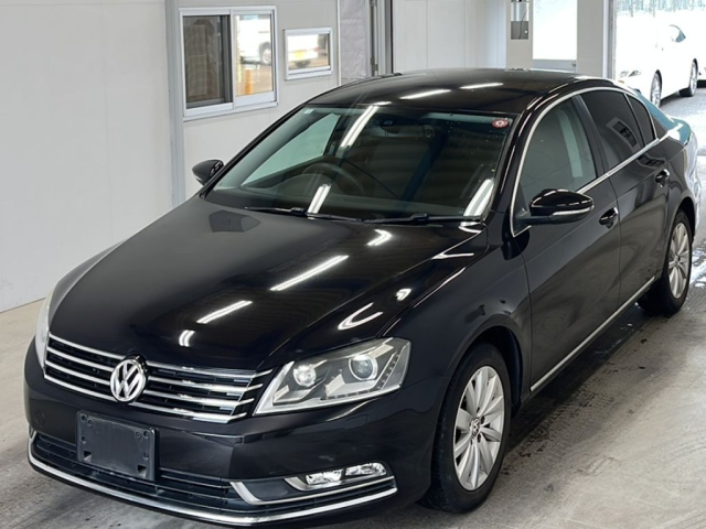 VOLKSWAGEN PASSAT 2014