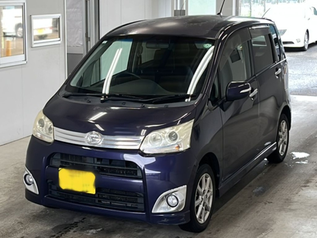 DAIHATSU MOVE 2011