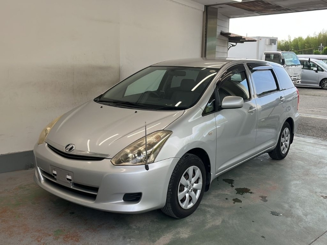 TOYOTA WISH 2008