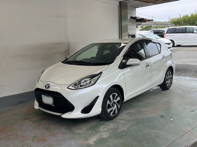 TOYOTA AQUA 2020