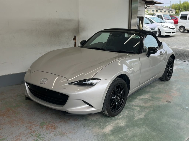 MAZDA ROADSTER