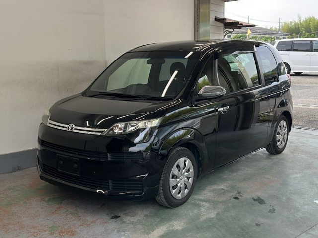 TOYOTA SPADE 2016