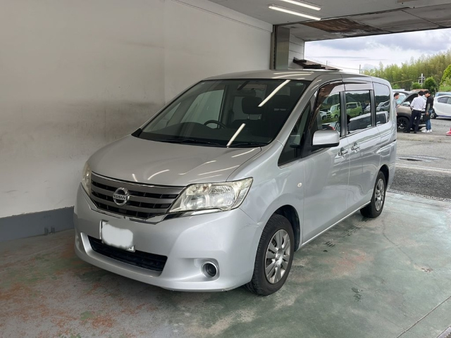 NISSAN SERENA 2011