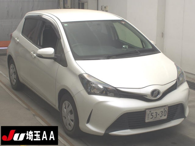 TOYOTA VITZ 2014