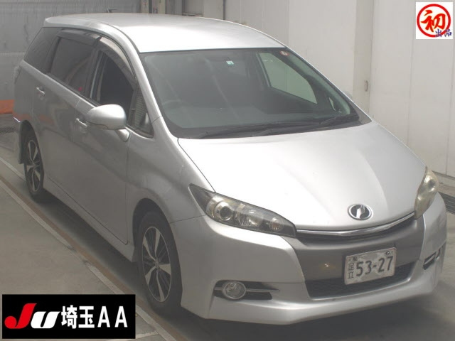 TOYOTA WISH 2014