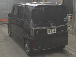 HONDA N BOX 2017