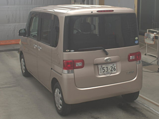 DAIHATSU TANTO 2010