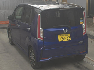 DAIHATSU MOVE 2015