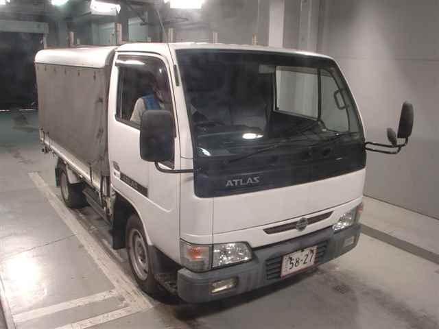 NISSAN ATLAS 2007