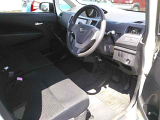 DAIHATSU MOVE 2011