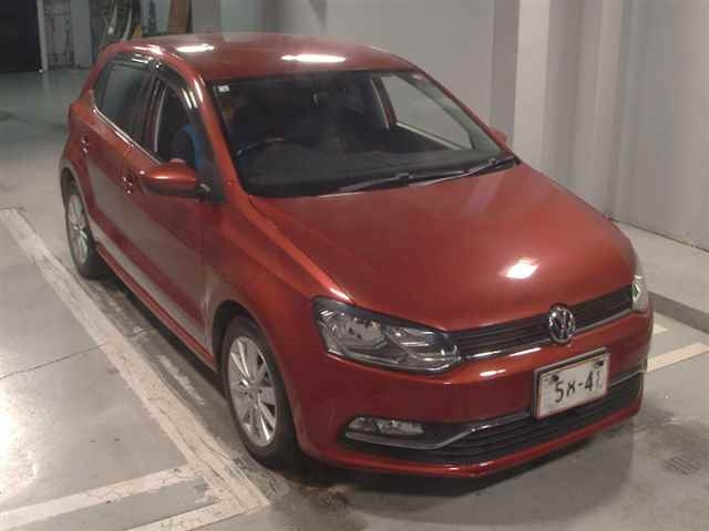 VOLKSWAGEN POLO 2014