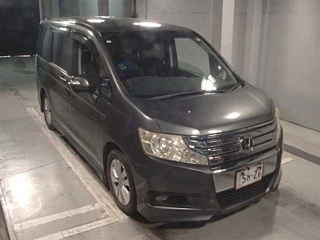 HONDA STEP WAGON 2010