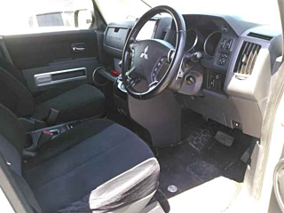MITSUBISHI DELICA D5 2012
