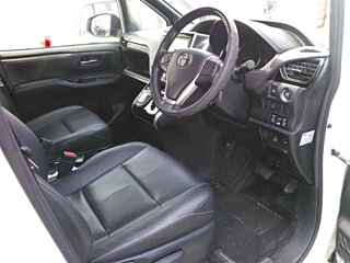 TOYOTA ESQUIRE 2015