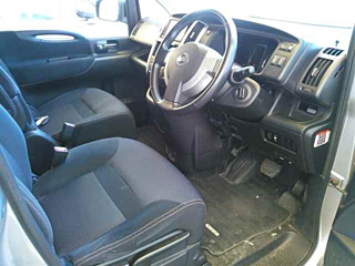 NISSAN SERENA 2009