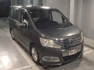 HONDA STEP WAGON 2011
