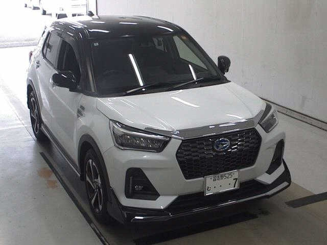 DAIHATSU ROCKY