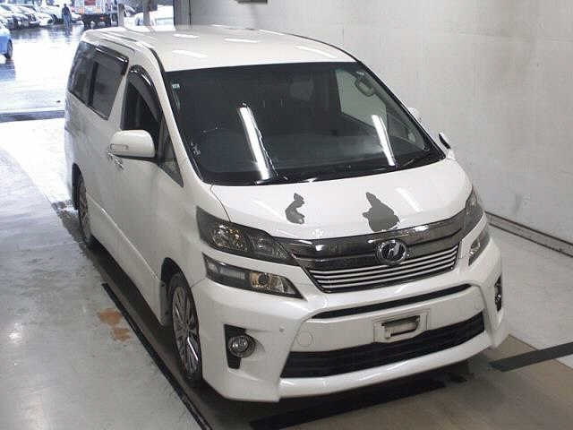 TOYOTA VELLFIRE