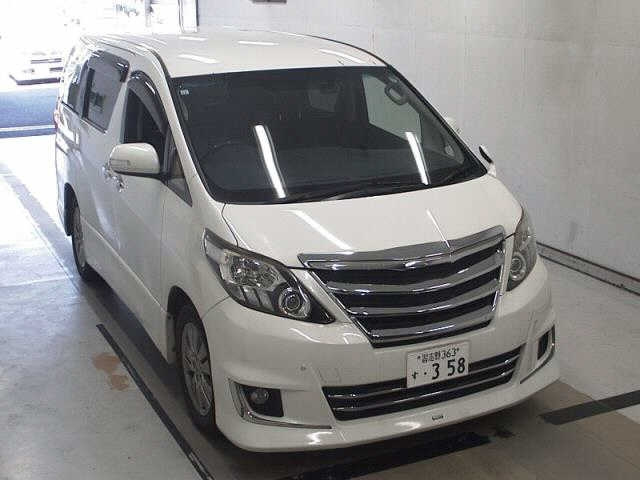 TOYOTA ALPHARD 2013