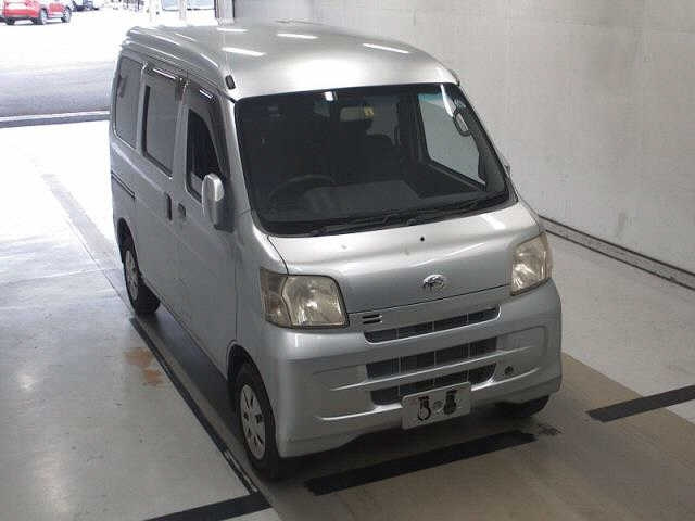 DAIHATSU HIJET VAN 2012