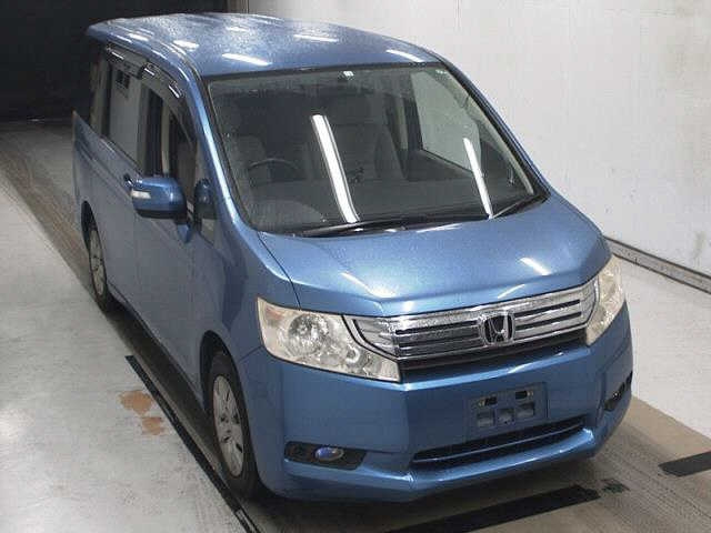 HONDA STEP WAGON 2010