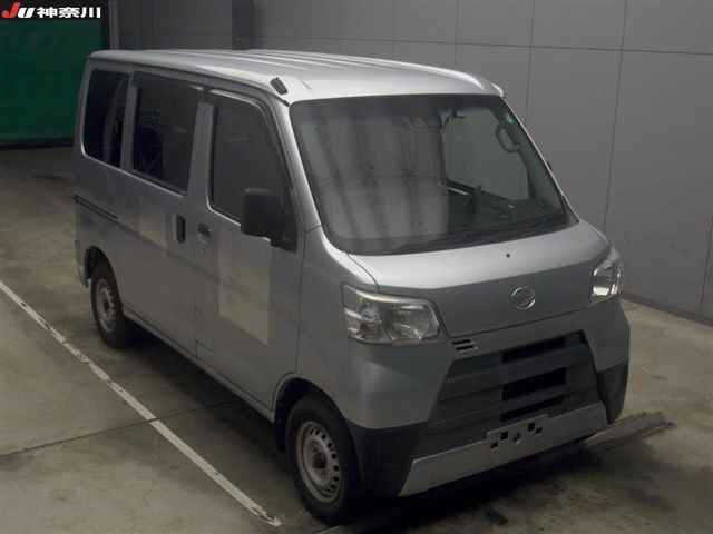DAIHATSU HIJET VAN 2019