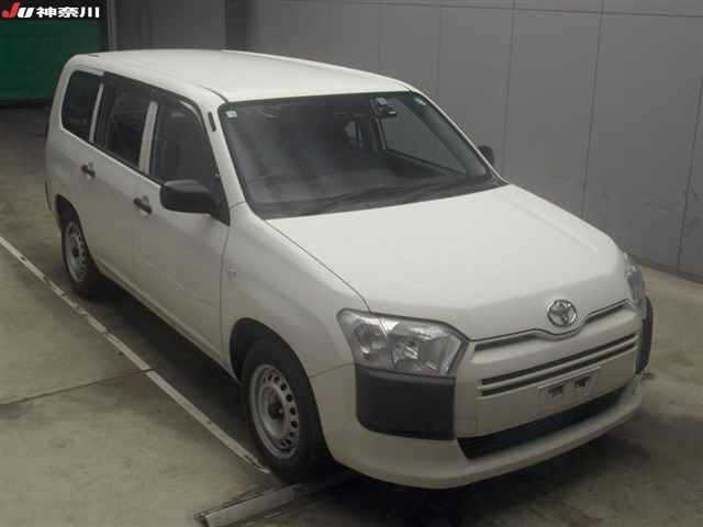 TOYOTA PROBOX 2020