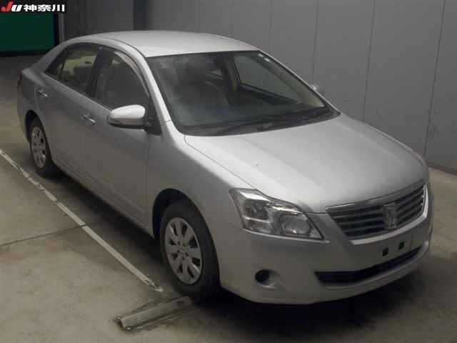 TOYOTA PREMIO 2014