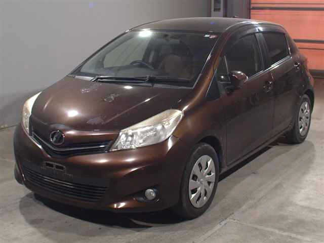 TOYOTA VITZ