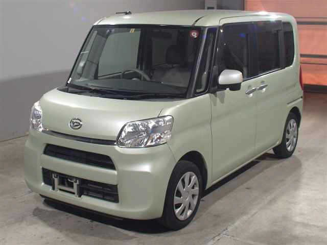 DAIHATSU TANTO 2016